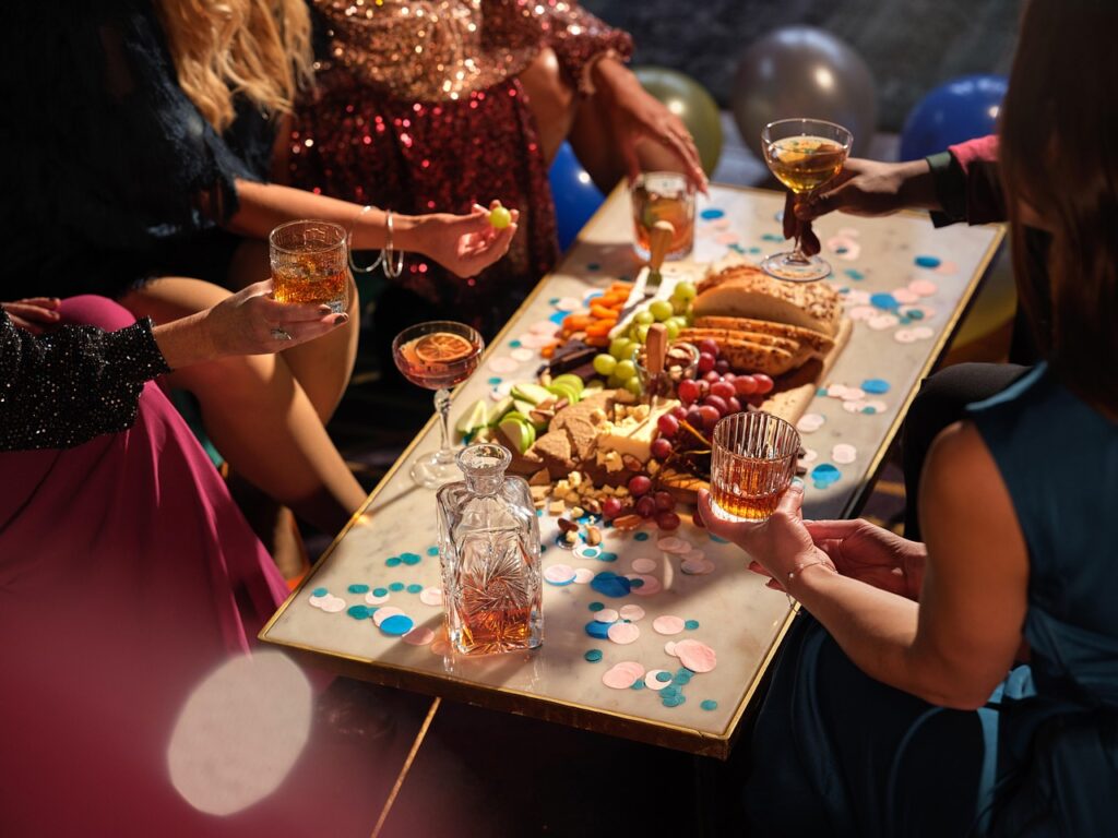 whisky, party, feast, dine, food, celebration, whiskey, women, celebrate, cocktails, christmas, new year, buffet, snacks